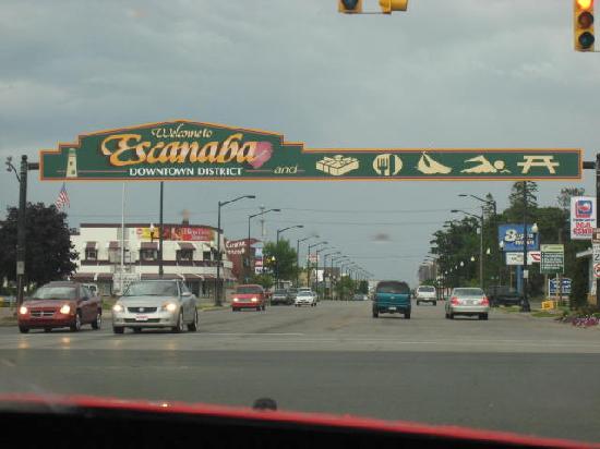 escanaba michigan downtown suites comfort upper peninsula tripadvisor duo goes reviews am combo fm sold
